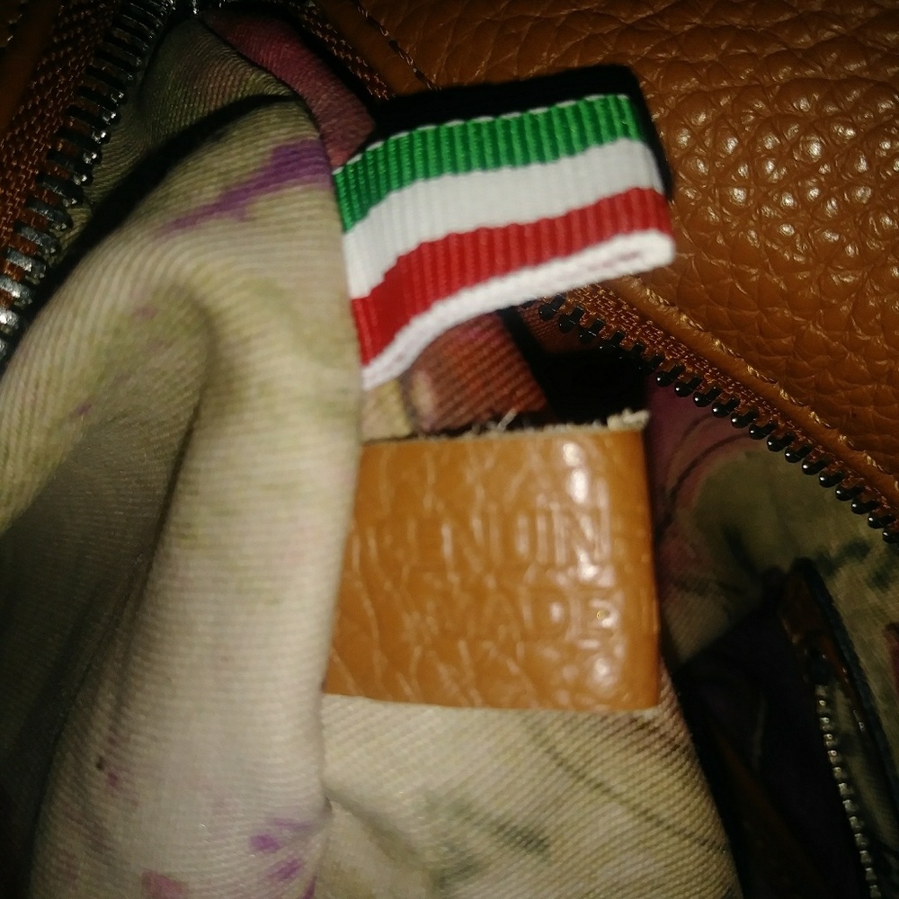 Handbag - Picture 8 of 8